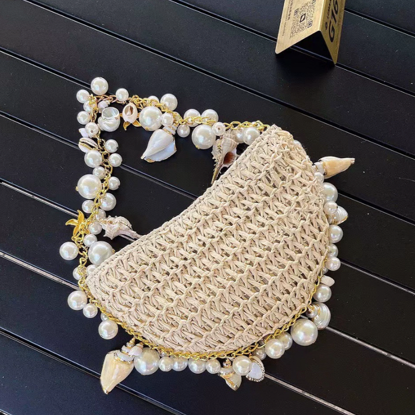 Pearl Charm Straw Bag