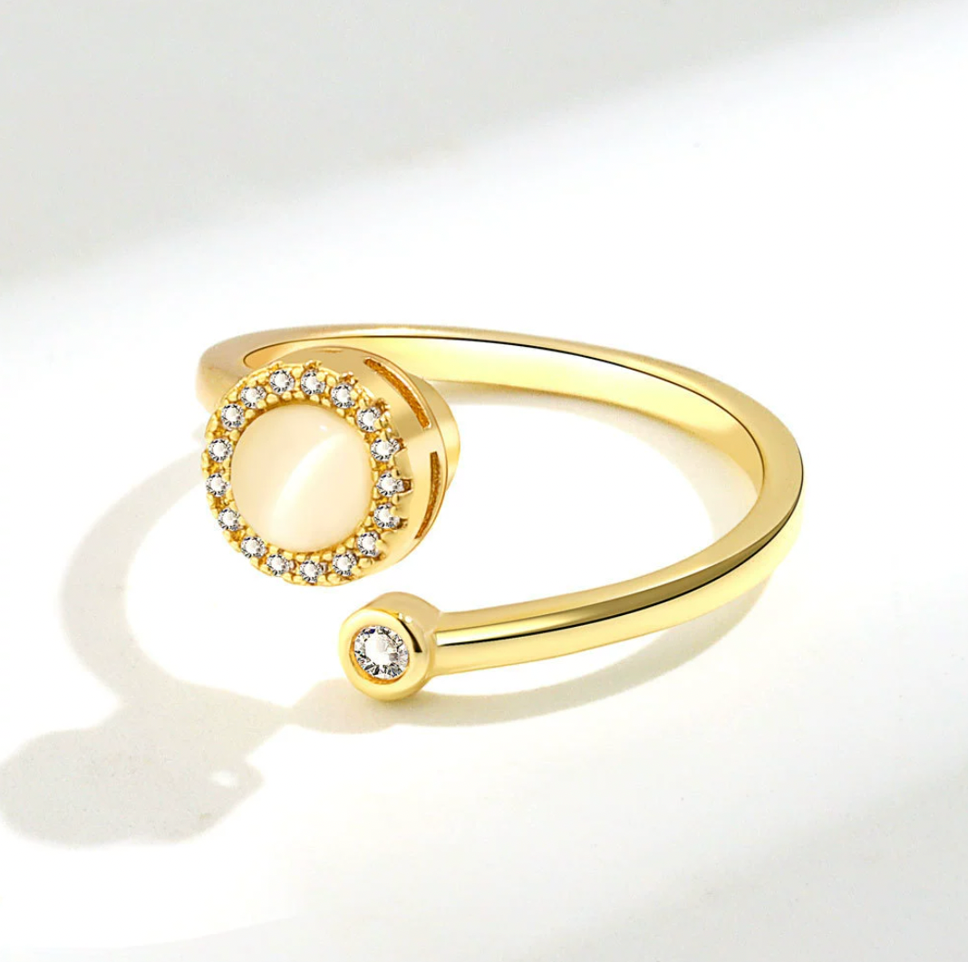 Cat Eye Spin Ring