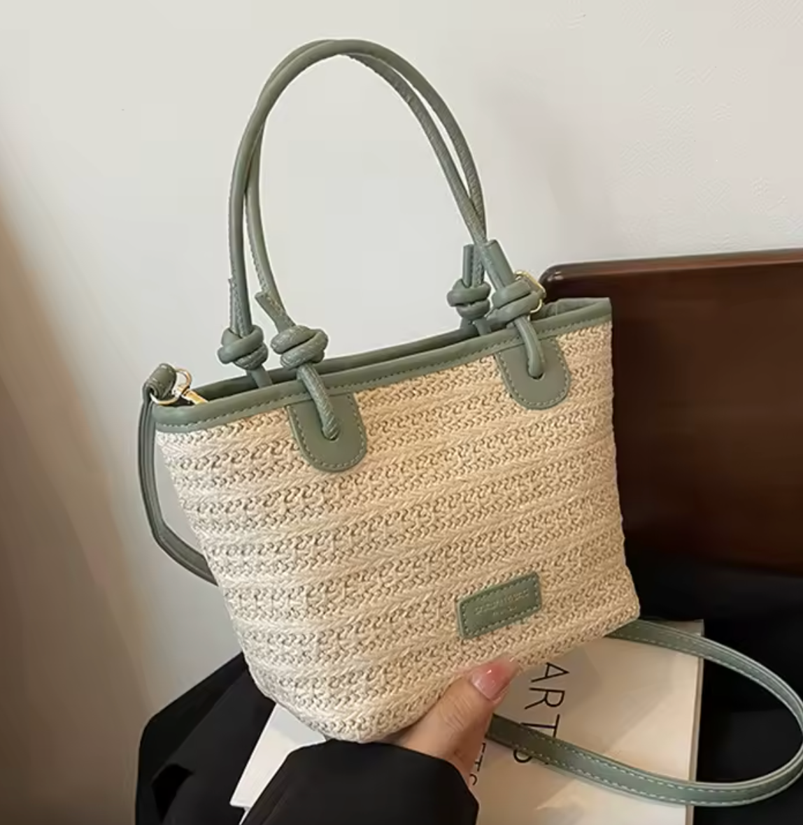 Mini Straw Crossbody