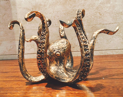 Kraken™ - Rustic Octopus Mug Holder